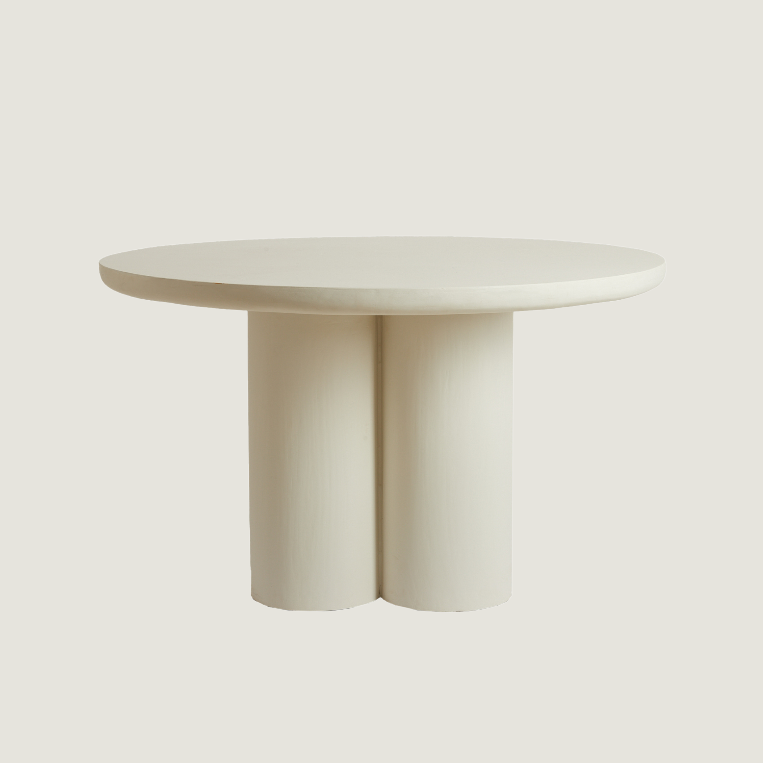 Blanca Round pedestal Dining Table In Cream