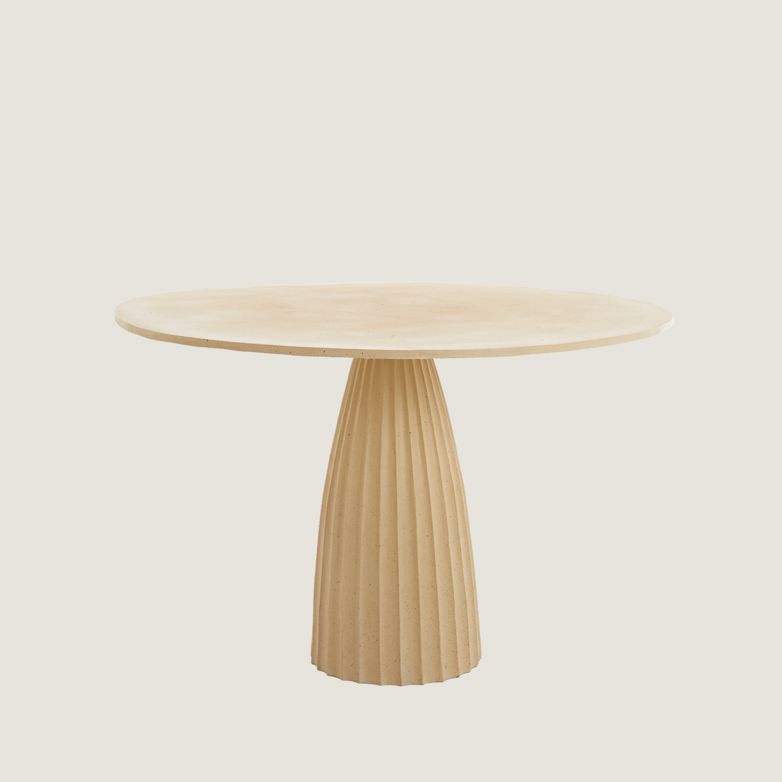 Contemporary Round Outdoor Dining Table in Natural Wood Look